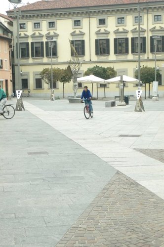 1553305378_large