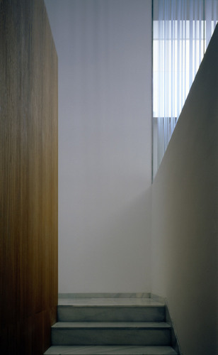 724446223_large
