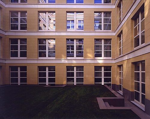 602620877_large