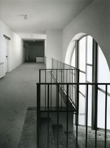 904724014_large