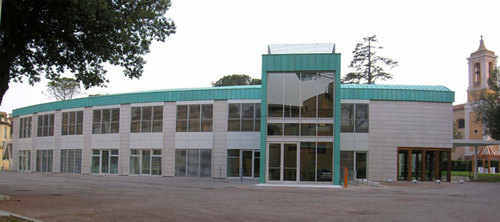 935803848_large