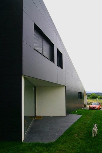 1677391490_large
