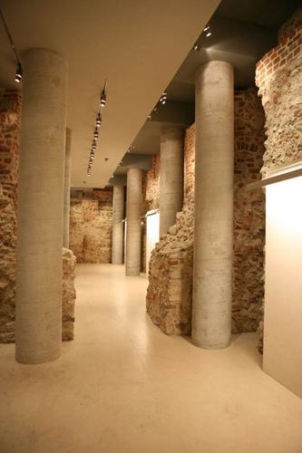 142431527_large