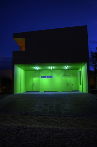 1224543704_large