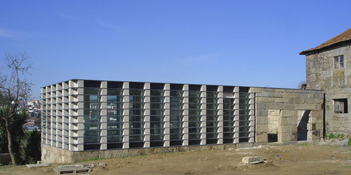 450714452_large