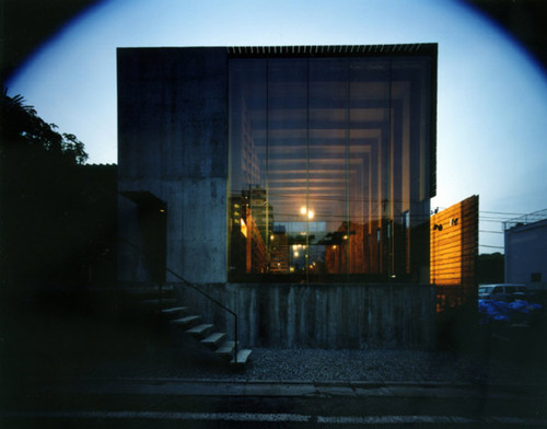 26053062_large