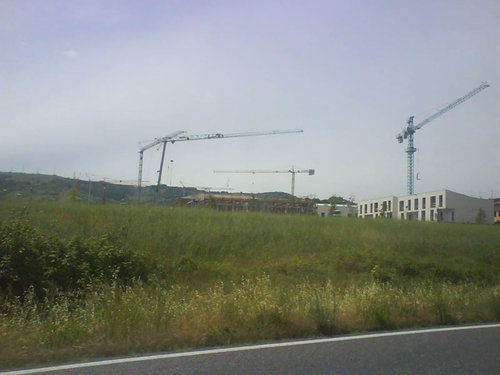 599997878_large