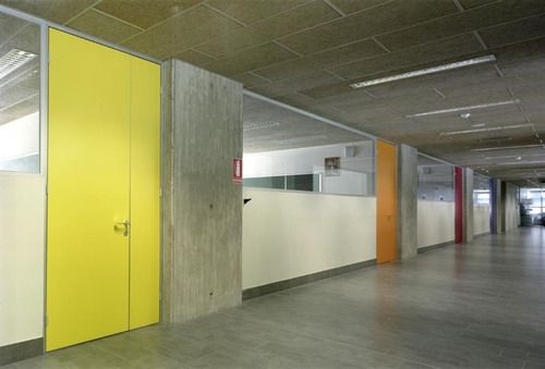 961055831_large