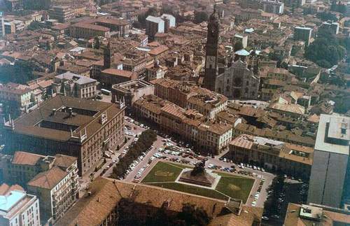 1971567235_large
