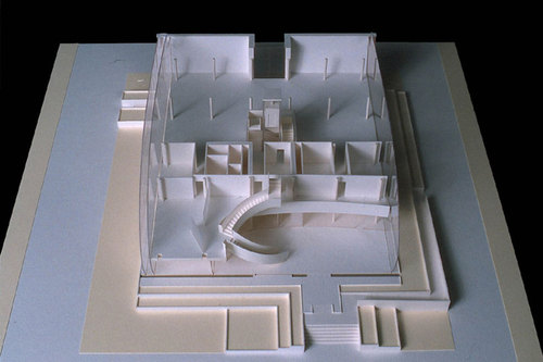 637411646_large