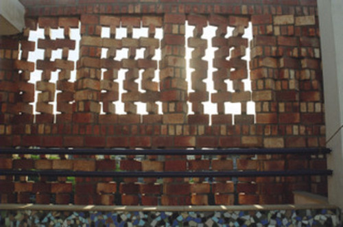 634310337_large