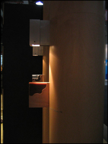 2080721121_large