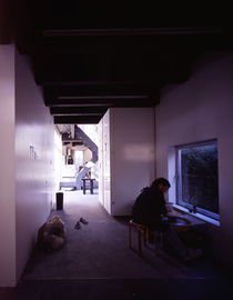 Re-photo-05_normal