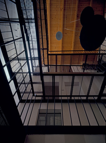 011_large