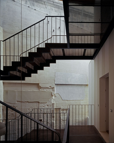 012_large