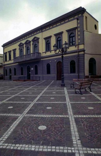 Esterno_3_large