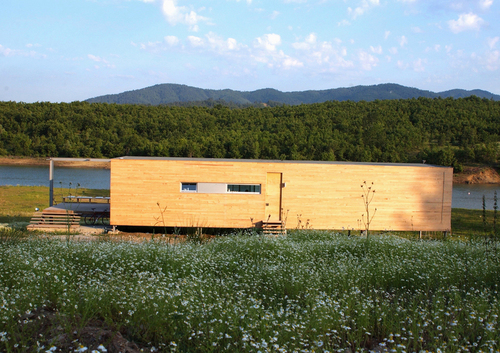 Lakesidehouse_boranekinci_exterior_03_large