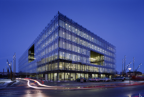 07-018_deloitte_003-l_large