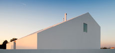 E1