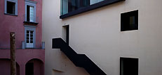 E1
