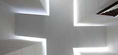 F2
