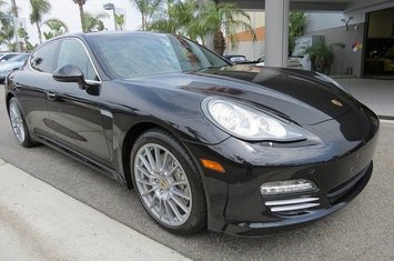 2011-panamera-4s