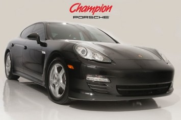 2011-porsche-panamera