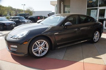 2011-panamera-4-1