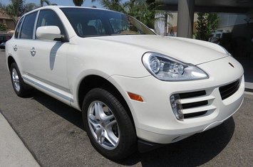 2010-cayenne-base