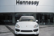 2012-cayenne-s-hybrid-1