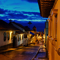 Living-vs-Being-a-Tourist