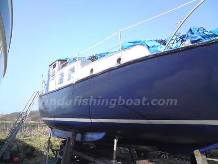 Fairey Fisherman Boat for sale at findafishingboat Click to enlarge