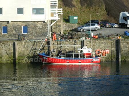 versatility 30 Boat for sale at findafishingboat Click to enlarge
