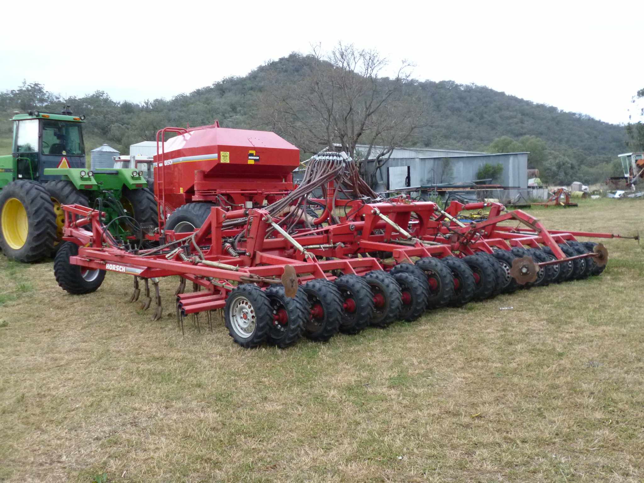 8m Horsch air seeder with large seed cart Machinery Farm Tender