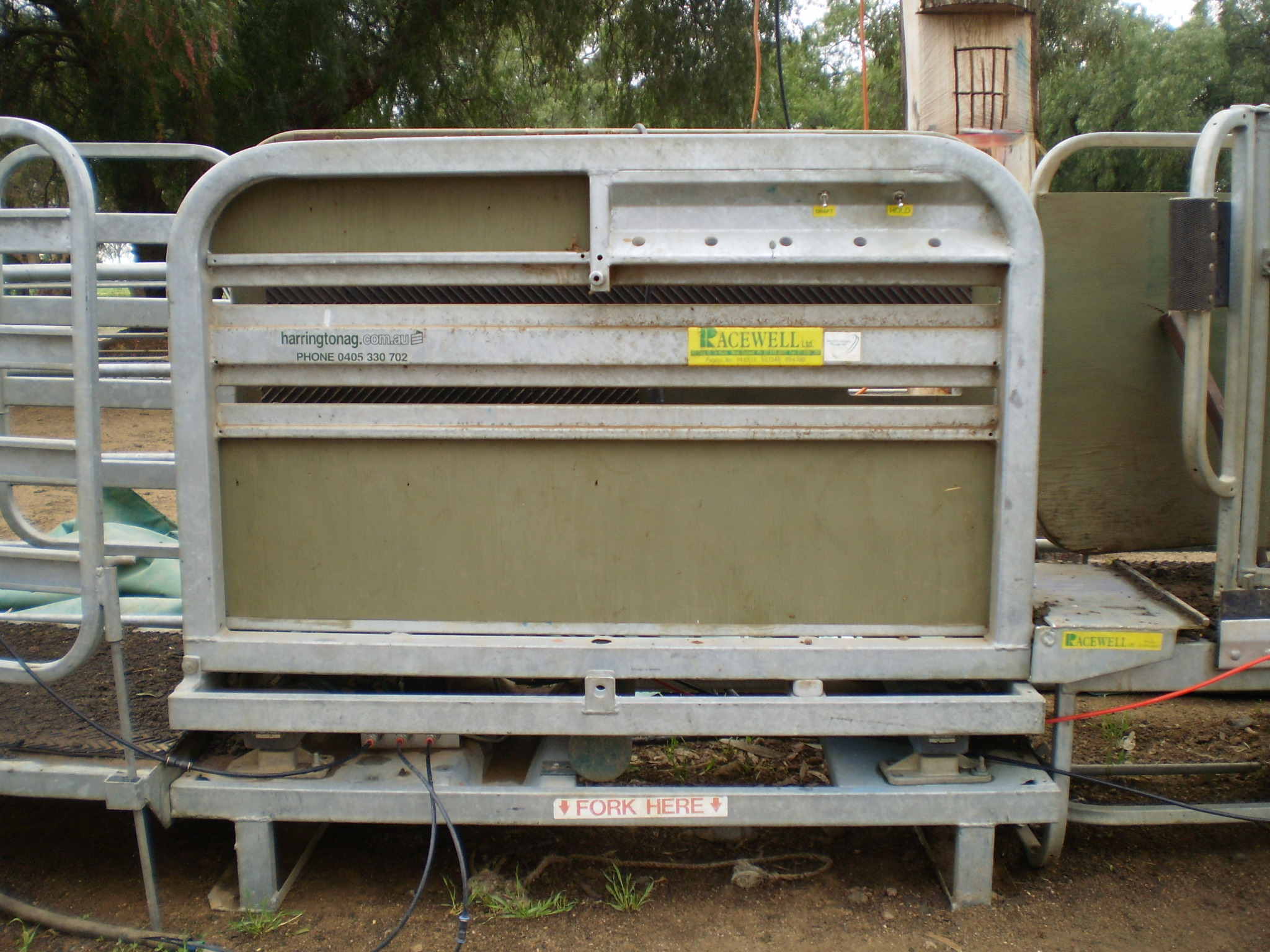 racewell sheep handler Livestock Equipment Livestock Handling