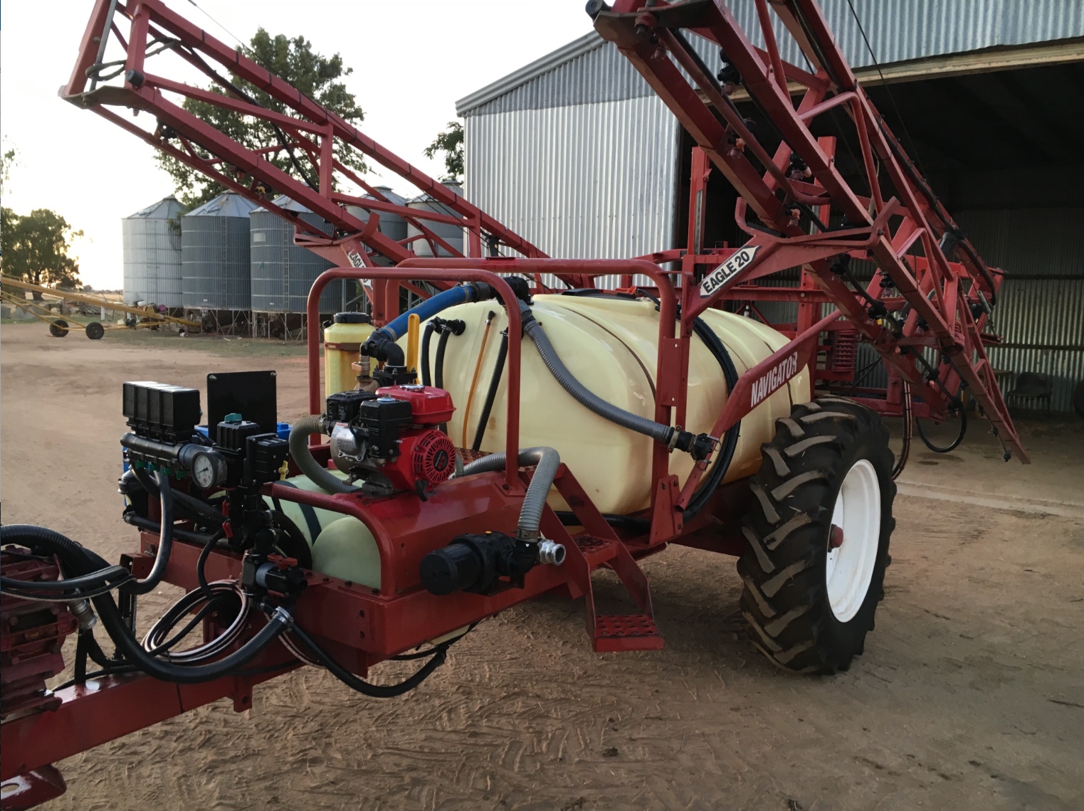 20mt Hardi Navigator Boom Spray / Sprayer For Sale Machinery