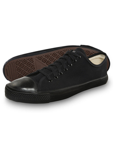 Blackonblack-lowtops