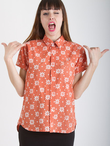 High-low Button Down Print Shirt