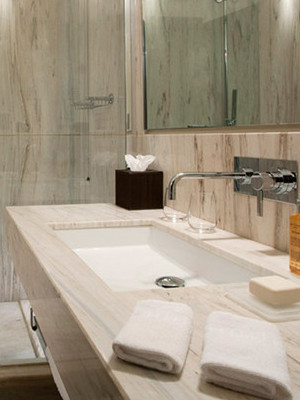 Hotel Punta Tragara Shower