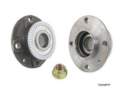Saab Axle Bearing and Hub Assembly Rear (900 9000) - Scan Tech 8973406