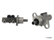 Audi Volkswagen Brake Master Cylinder (A4 A6 Passat) Meyle - 8D0611021BMY