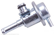 Nissan Infiniti Fuel Injection Pressure Regulator (240SX Sentra D21 NX Pathfinder I30 QX4) - 158-0333