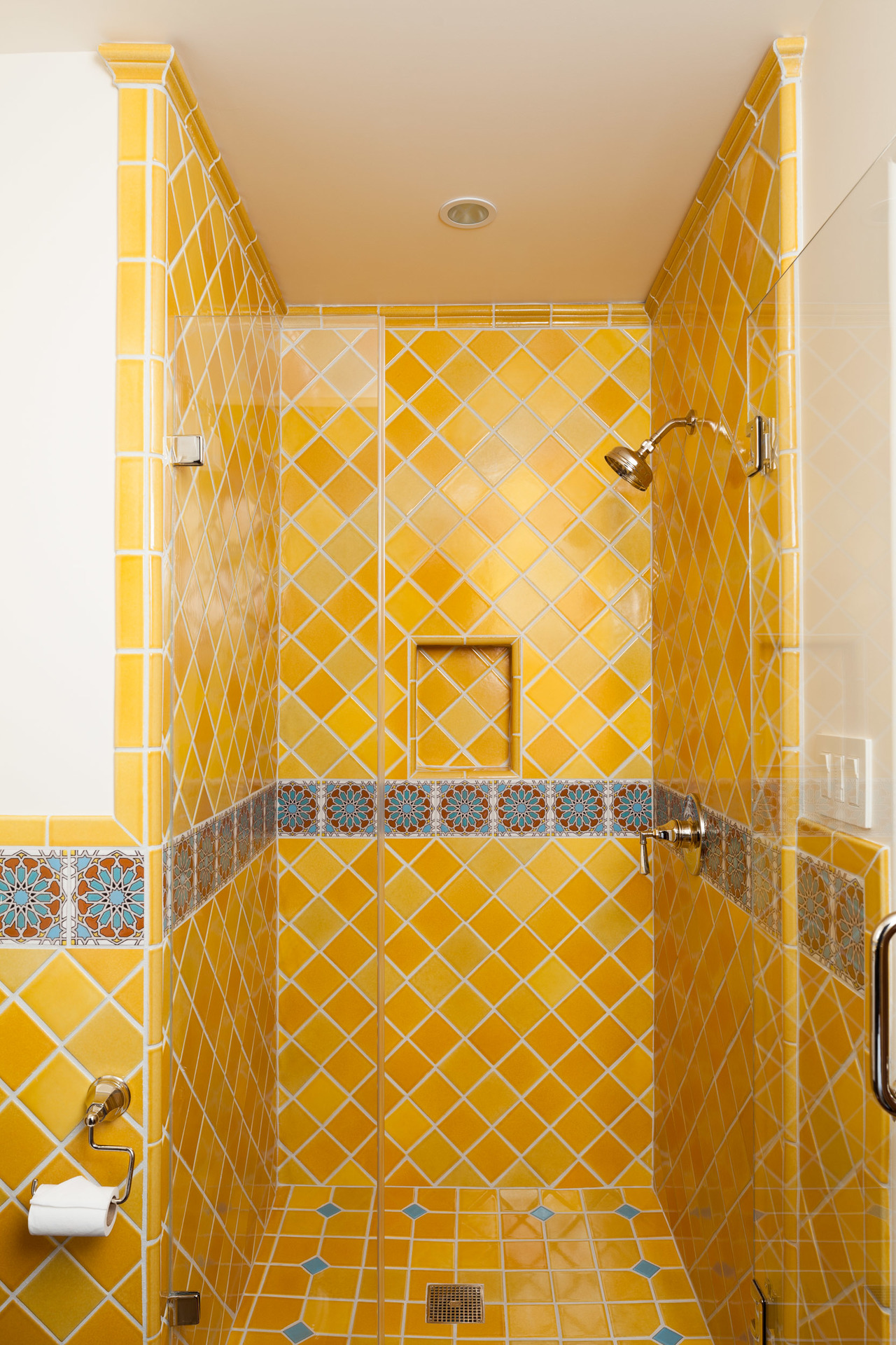 4x4 handpainted yellow bathroom tile niche square trim