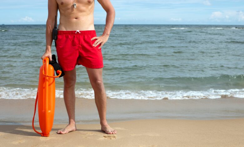 How to Choose the Right Beach Trousers for Summer Days How to Choose the Right Beach Trousers for Summer Days