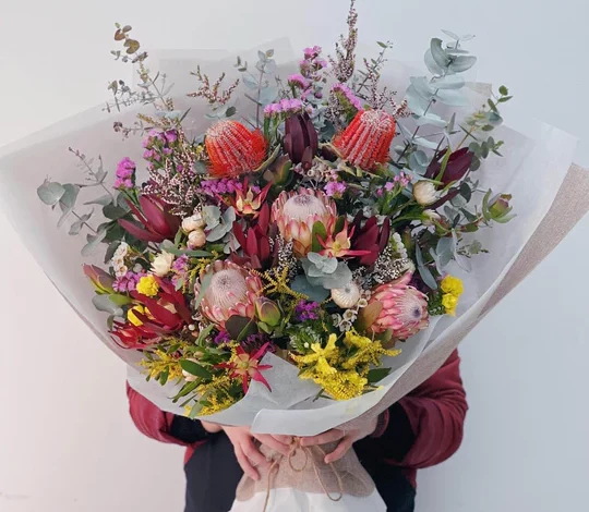 Graduation Glory: Stunning Flowers for Every Scholar Graduation Glory: Stunning Flowers for Every Scholar