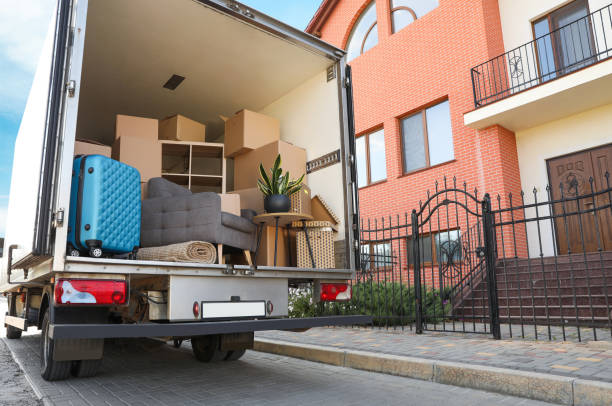 Behind the Move: What Professional Movers Wish You Knew Before Relocating Behind the Move: What Professional Movers Wish You Knew Before Relocating