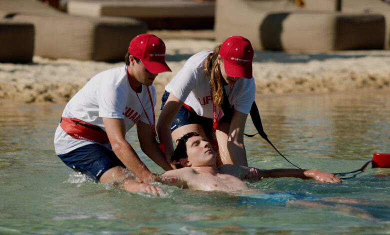 How to Maintain Professional Lifeguarding Skills: Comprehensive Training and Skill Retention How to Maintain Professional Lifeguarding Skills: Comprehensive Training and Skill Retention