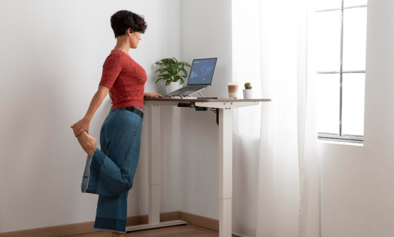 Are Standing Desks Effective for Reducing Back Pain? Are Standing Desks Effective for Reducing Back Pain?