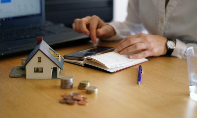 How Can Buyers Assess a Home’s Long-Term Investment Potential? How Can Buyers Assess a Home’s Long-Term Investment Potential?