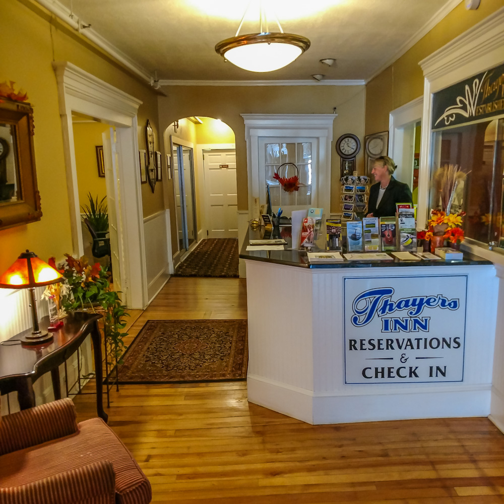 Suite 11 A Family Suite Suitable For Up To Four People Use It As Your Base Camp For Exploring The Areahttp Thayersinn Com New Hampshire Inn Suites Lodges